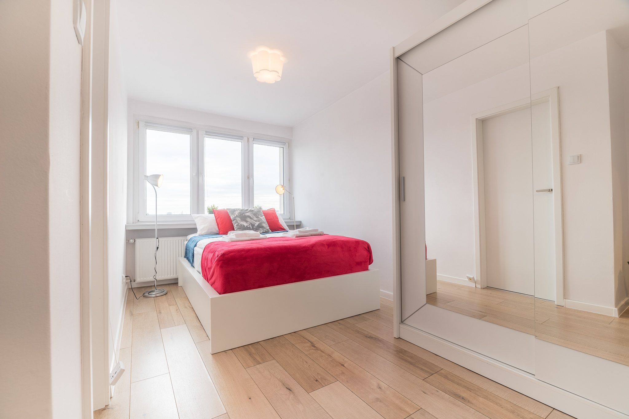 Rent Like Home - Legnicka 24